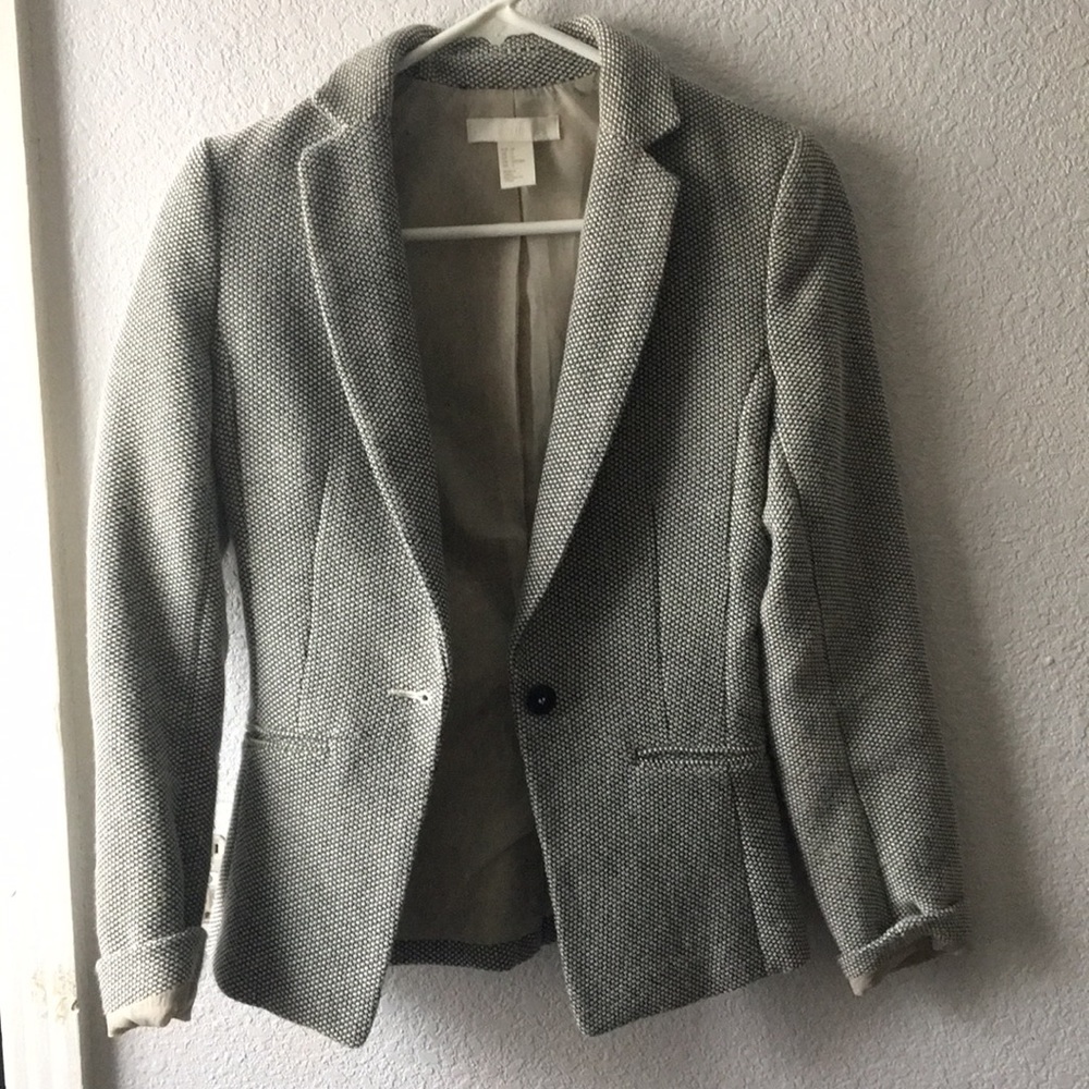 Perfect blazer for work, church etc